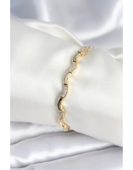 Pirinç Gold Renk Dalgalı Model Kadın Bileklik