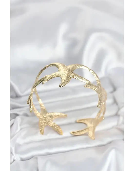 Pirinç Gold Renk Deniz Yıldızı Model Kadın Bileklik