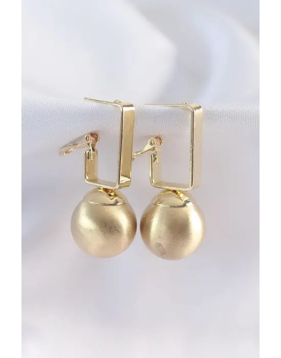  Altın Dikdörtgen Detay Oval Küpe