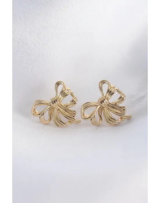 Altın Renkli Çelik Fiyonk Küpe