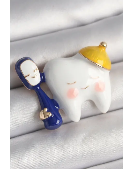 Çelik Gold Renk Gülen Beyaz Diş Mavi Diş Fırçası Model Kadın Broş
