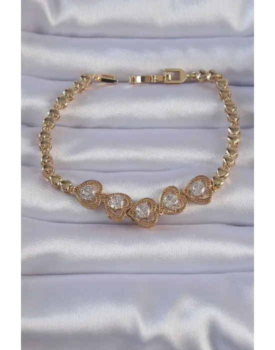 Pirinç Gold Renk İçi Zirkon Taşlı Kalp Figürlü Bileklik