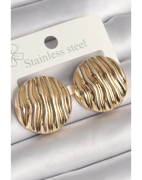  Altın İşlemeli Daire Plaka Model Çelik Küpe