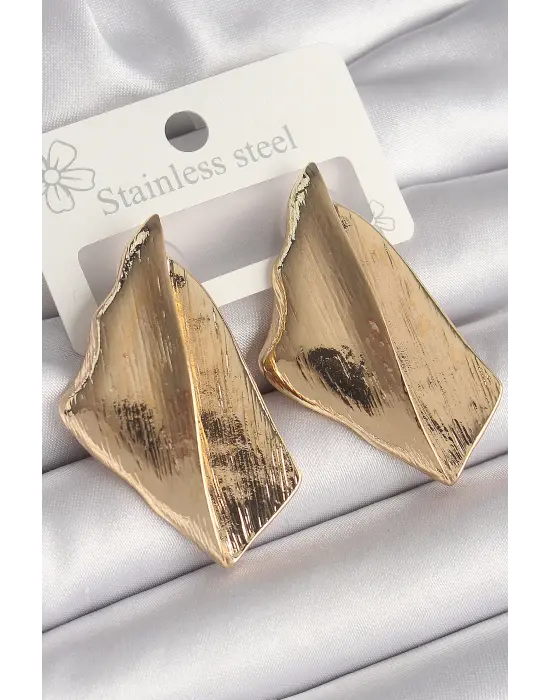  Altın İşlemeli Kare Plaka Model Çelik Küpe