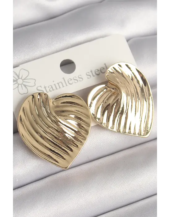  Altın İşlemeli Plaka Kalp Model Çelik Küpe