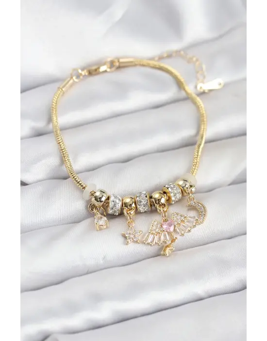 Çelik Gold Renk Kanatlı Charmlı Kadın Bileklik