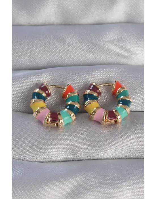  Altın Mineli Çok Renkli Kabartmalı Halka Küpe