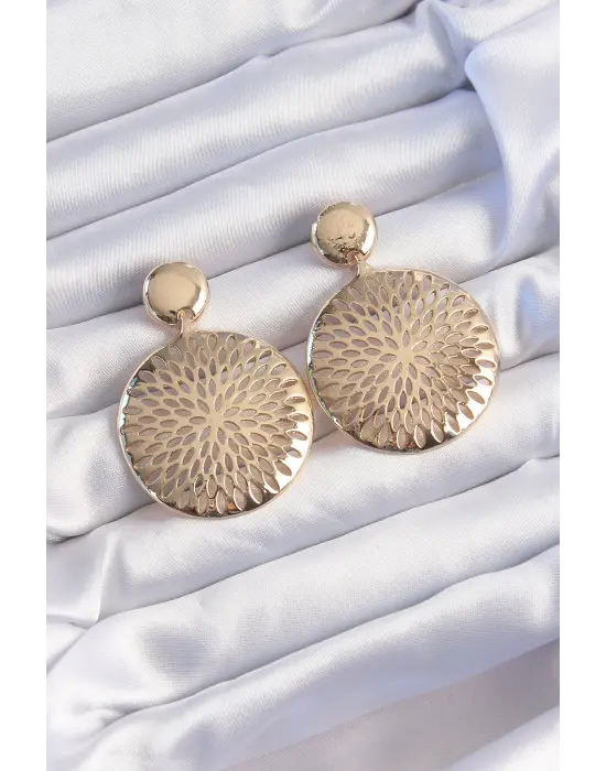  Altın Oval İşlemeli Küpe