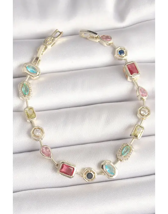 Pirinç Gold Renk Renkli Zirkon Taşlı VIP Seri Kadın Bileklik