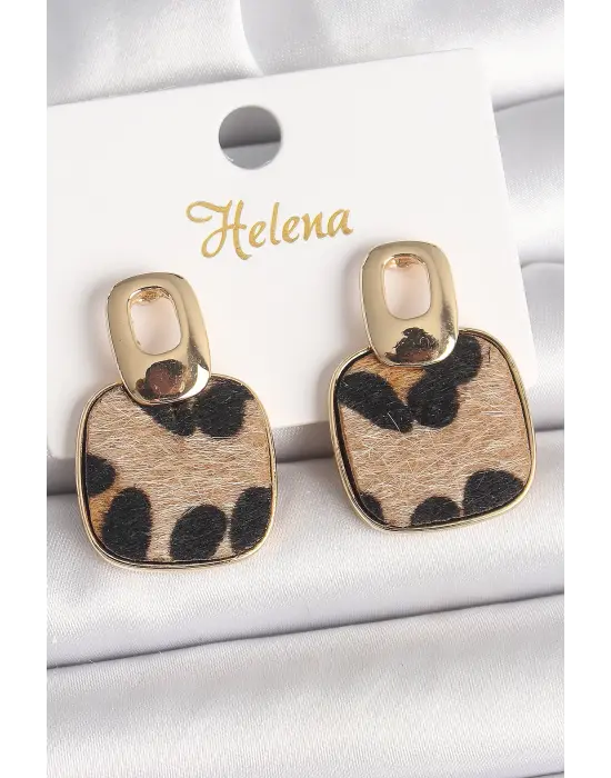 Pirinç Gold Renk Sallantı Kare Leopar Model Kadın Küpe