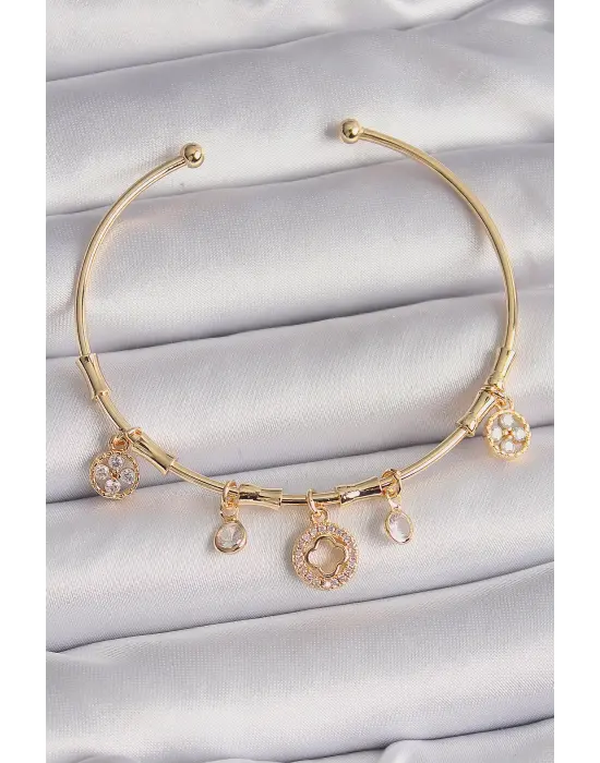 Pirinç Gold Renk Sallantı Zirkon Taşlı Yonca Figür Charm Bileklik