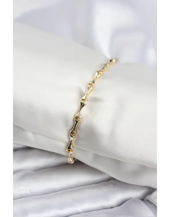 Çelik Gold Renk VIP Seri İnce Kemik Model Zirkon Taşlı Kadın Bileklik