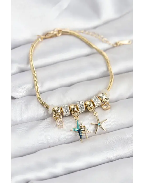 Çelik Gold Renk Yıldız Model Charmlı Kadın Bileklik