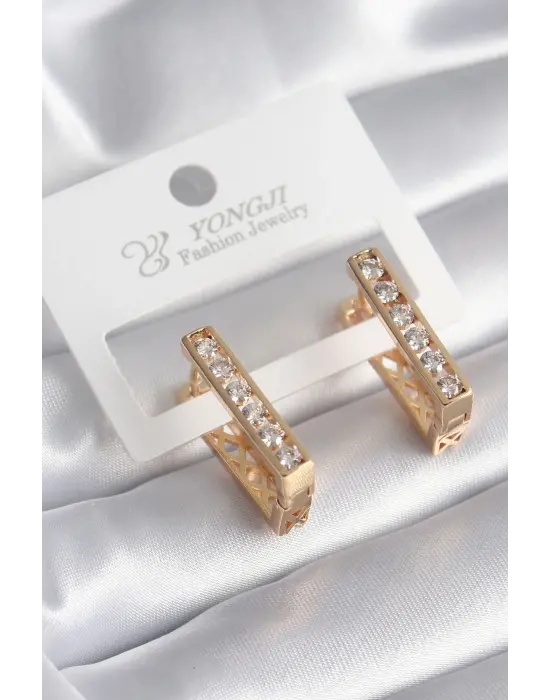  Altın Zirkon Taş Detay Kare Model Çelik Küpe