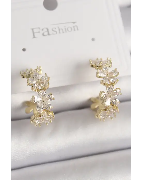  Altın Zirkon Taşlı Çiçek İşlemeli Halka Model Çelik Küpe