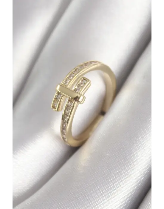  Altın Zirkon Taşlı Çelik Yüzük