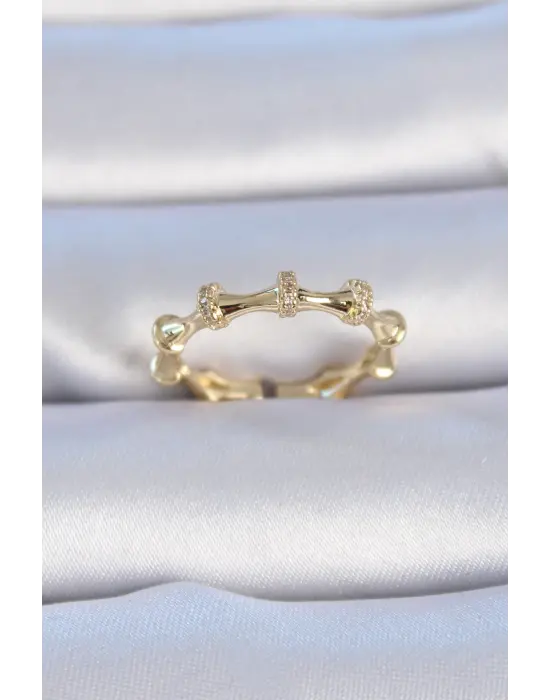  Altın Zirkon Taşlı Çelik Yüzük