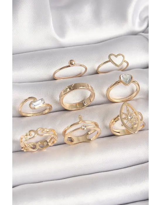 Pirinç Gold Renk Zirkon Taşlı Kalp Model Kutup Yıldız Detay Kadın Yüzük Kombini