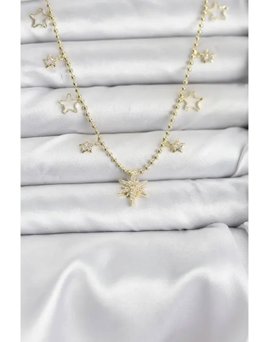 Pirinç Gold Renk Zirkon Taşlı Kutup Yıldızı Model Kadın Kolye