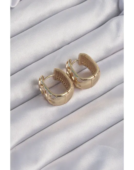  Altın Zirkon Taşlı Minimal Halka Küpe