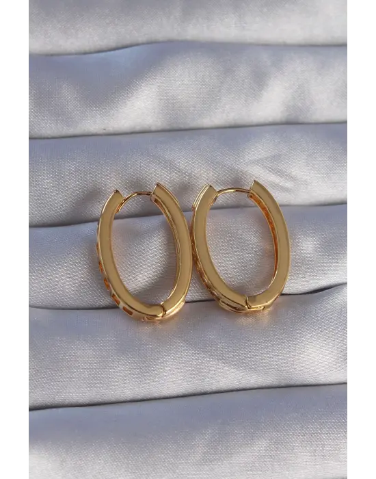  Altın Zirkon Taşlı Oval Model Küpe