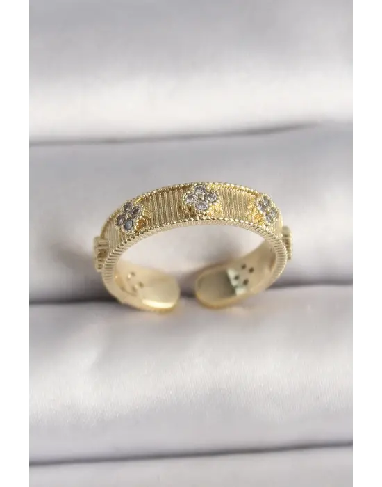  Altın Zirkon Taşlı Yonca İşlemeli Ayarlanabilir Yüzük