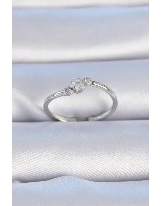  Gümüş Çiçek Model Zirkon Taş Detay Çelik Yüzük