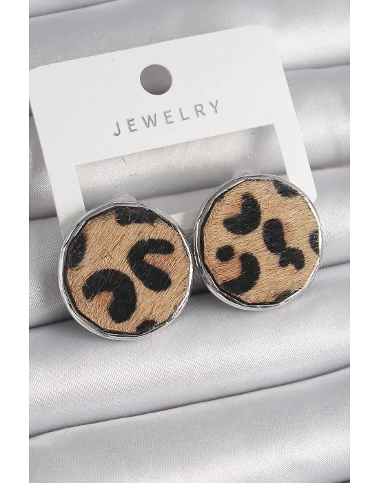  Gümüş Daire Plaka Model Leopar Desenli Çelik Küpe