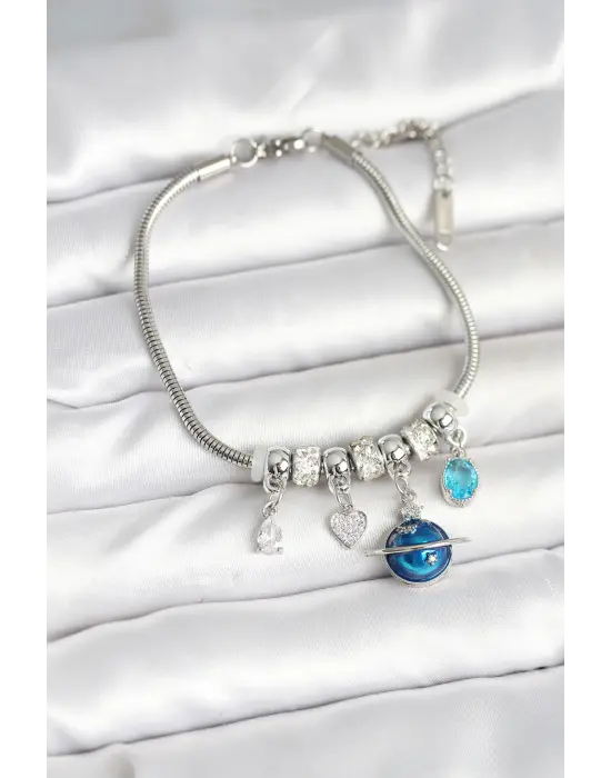 Pirinç Gümüş Renk Dünya Charmlı Kadın Bileklik