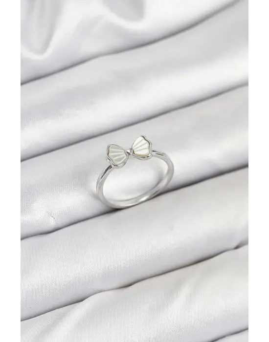 Pirinç Gümüş Renk Fiyonk Model Kadın Yüzük