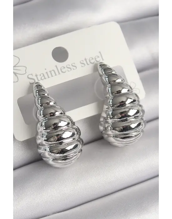  Gümüş İşlemeli Damla Model Çelik Küpe