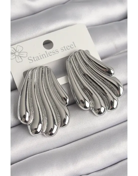  Gümüş İşlemeli İstiridye Model Çelik Küpe