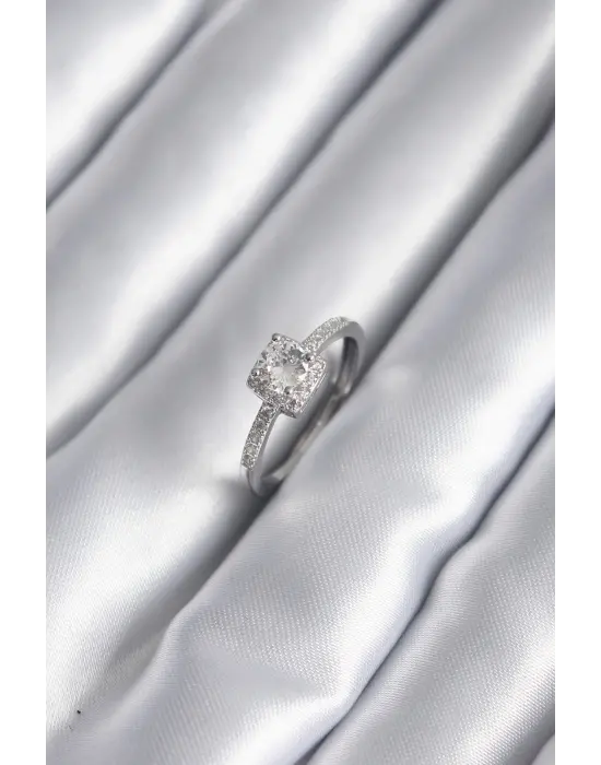  Gümüş Kare Zirkon Taşlı Çelik Yüzük