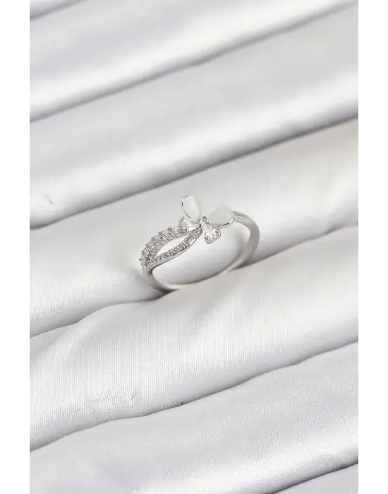 Pirinç Gümüş Renk Kelebek Zirkon Taşlı Kadın Yüzük