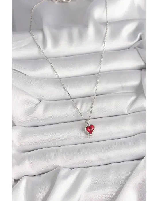 Pirinç Gümüş  Kırmızı Taşlı Kalp Figür  Çelik Kolye