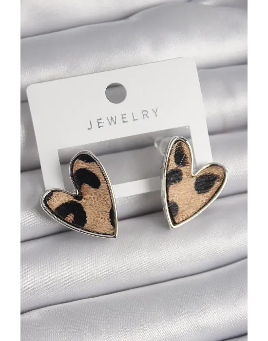  Gümüş Leopar Desenli Kalp Model Çelik Küpe