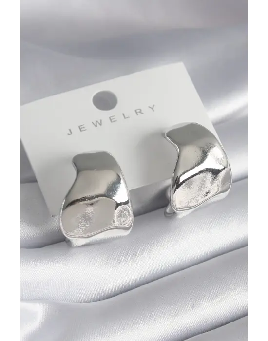  Gümüş Plaka İşleme Detay Çelik Küpe