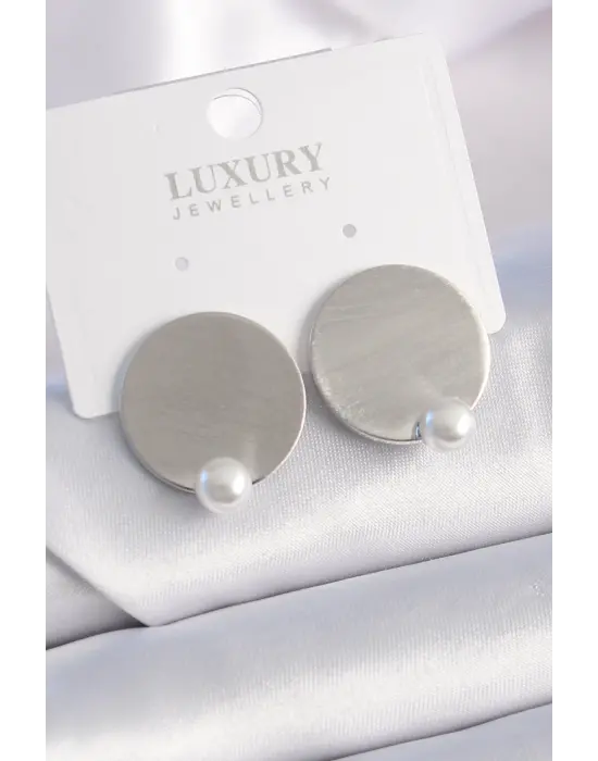  Gümüş Plaka Model İnci Detay Çelik Küpe