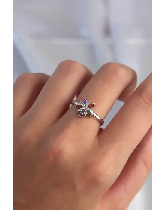  Gümüş Renkli Zirkon Taşlı Ayarlamalı Yüzük