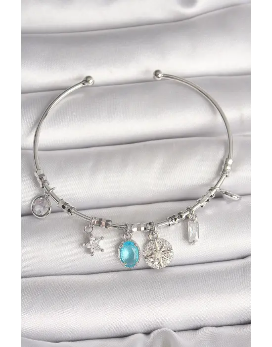 Pirinç Gümüş Renk Sallantı Pusula Figür Kalp Detay Charm Kadın Bileklik