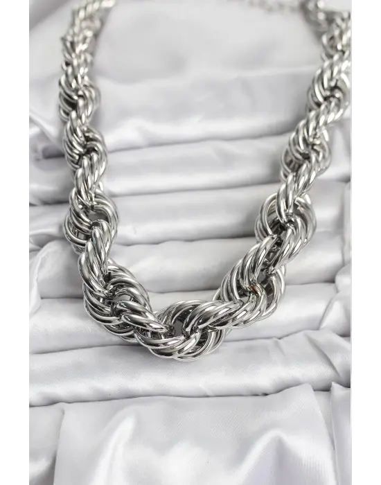 Pirinç Gümüş Renk Sarmal Halat Model Kadın Kolye