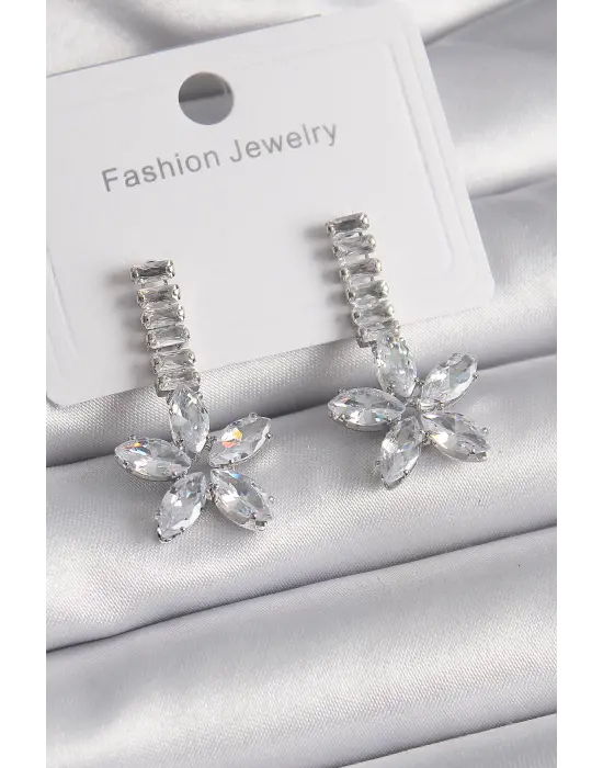  Gümüş Su Yolu Zirkon Taşlı Çiçek Model Çelik Küpe