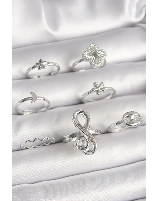 Pirinç Gümüş Renk Yonca Figür Sonsuzluk Zirkon Taşlı Kalp Detay Kadın Yüzük Kombini