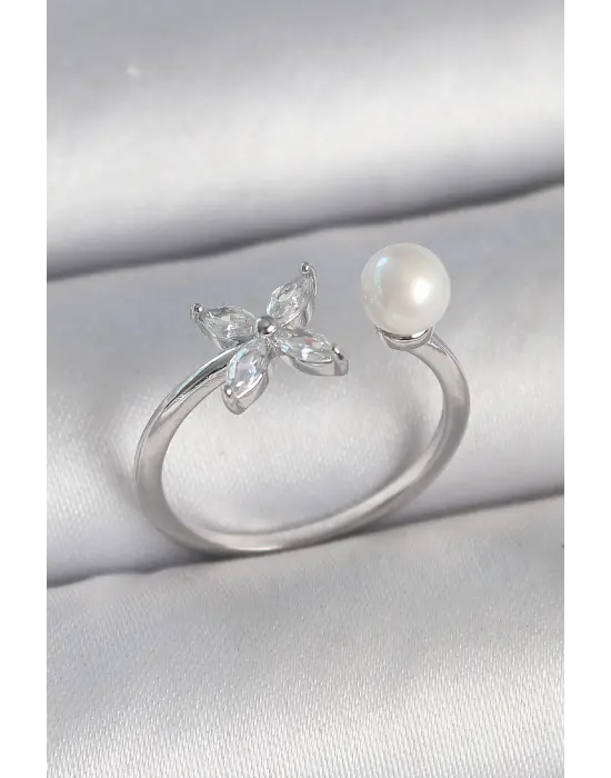 Pirinç Gümüş Renk Zirkon Taşlı Çiçek Model İnci Detay Ayarlanabilir Kadın Yüzük