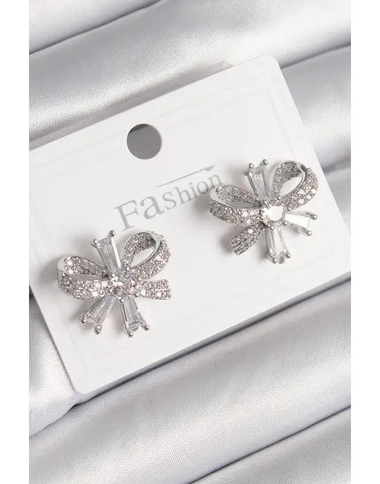  Gümüş Zirkon Taşlı Fiyonk Model Çelik Küpe