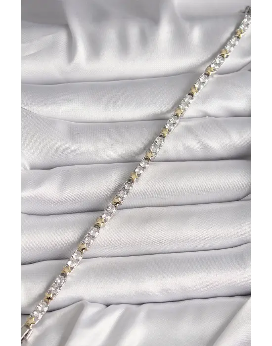 Pirinç Gümüş Renk Zirkon Taşlı Gold Yıldız Detay VIP Seri Kadın Bileklik