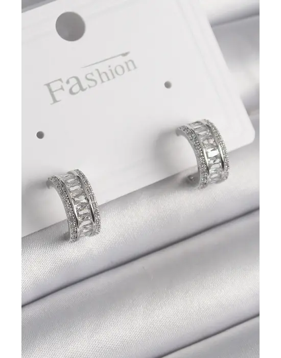 Gümüş Zirkon Taşlı Halka Model Çelik Küpe