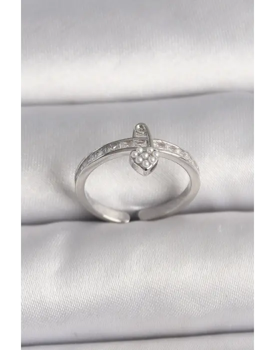  Gümüş Zirkon Taşlı İnci Detaylı Kilit Kalp Model Ayarlanabilir Yüzük