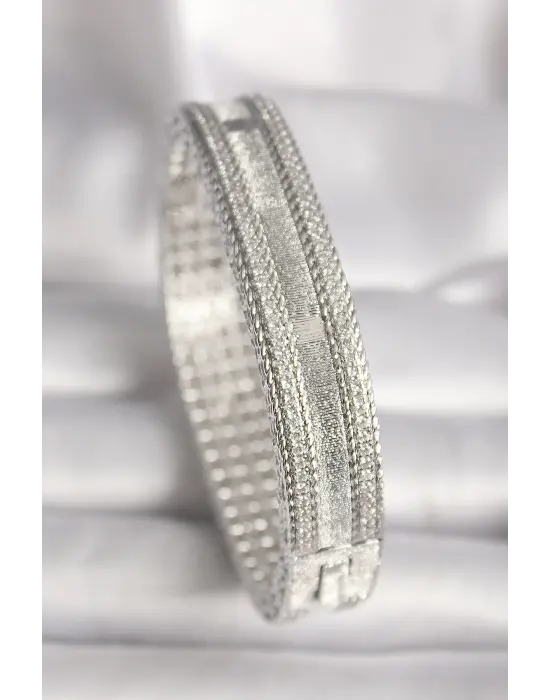 Pirinç Gümüş Renk Zirkon Taşlı Kadın Kelepçe