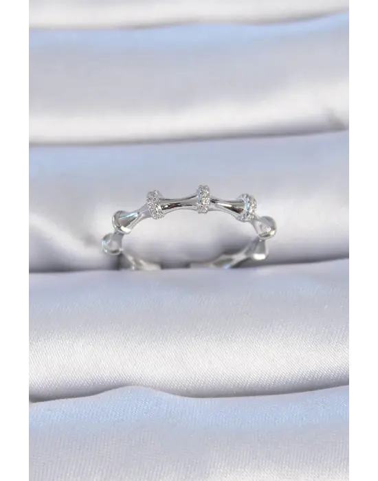  Gümüş Zirkon Taşlı Çelik Yüzük